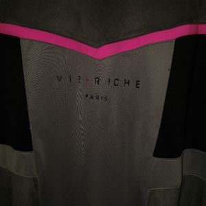 XL Vie Riche Paris shirt